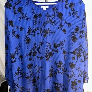 EST 1946 Women's Size 18/20 Blue Floral Top 3/4 Sleeves